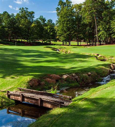 ridge-cove-course-at-national-at-reynolds-plantation