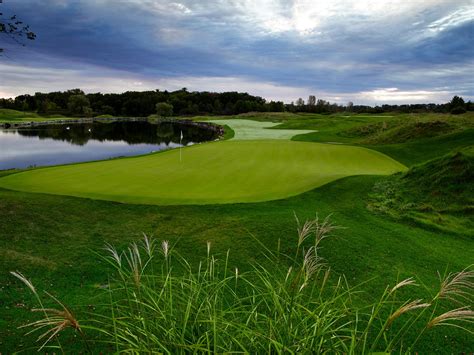 river-course-at-blackwolf-run-golf-course