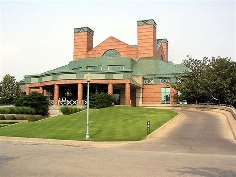 river-crest-country-club