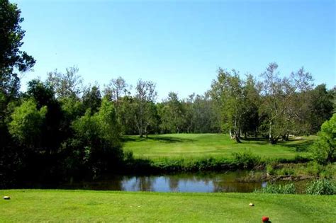 river-island-country-club