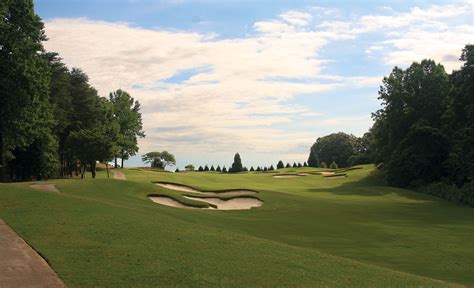 robert-trent-jones-jr.-course-at-rock-barn-golf-and-spa