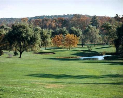 Rondout Country Club