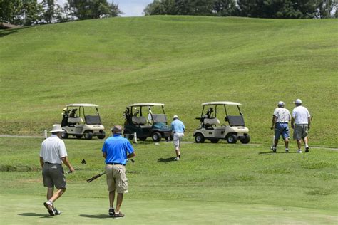 sandy-brae-golf-course