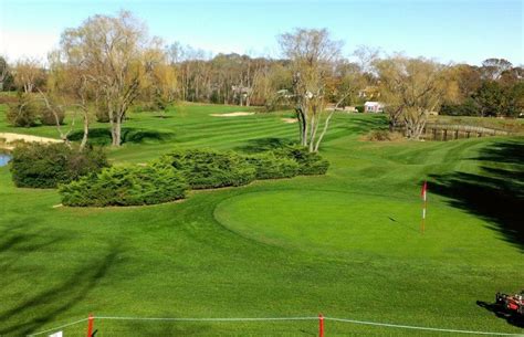 sandy-pond-par-3-golf-course