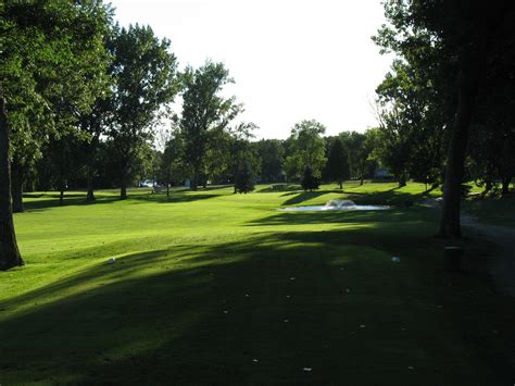 sauk-centre-country-club