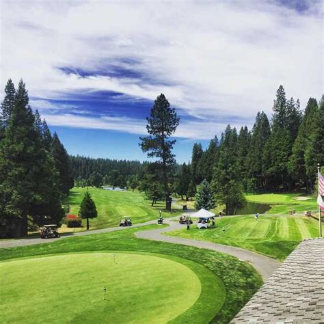 sequoia-woods-country-club