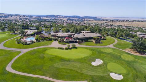 serrano-country-club