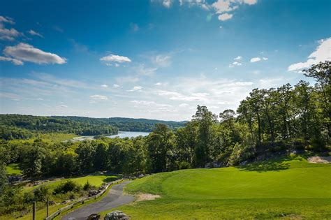 skyview-golf-club