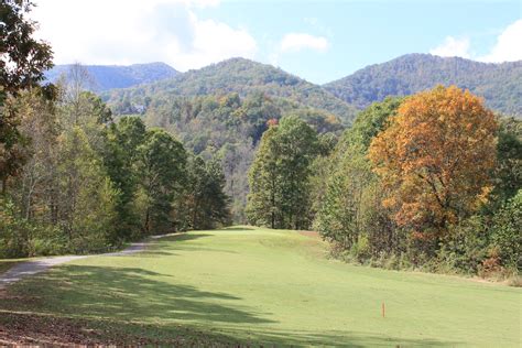 smoky-mountain-country-club