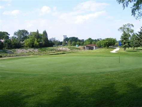 soldiers-memorial-field-golf-course