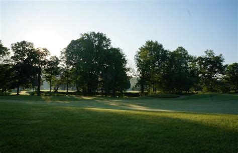 south-course-at-bretwood-golf-course