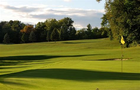 south-north-course-at-cedar-knoll-country-club