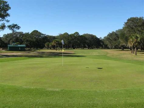 south-north-course-at-fernandina-beach-municipal-golf-course