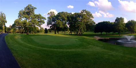 stoughton-country-club