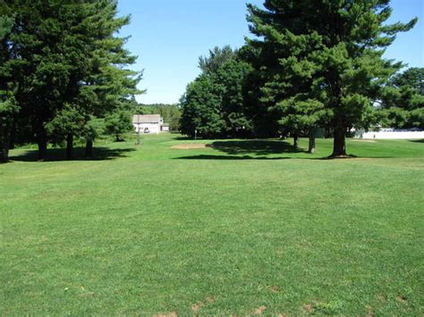 sunnyside-par-3-golf-course