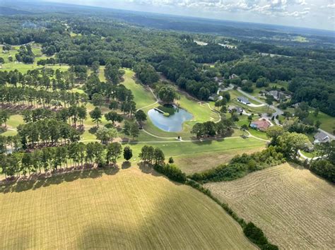 terri-pines-country-club