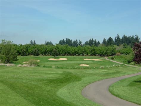 the-oga-golf-course-at-tukwila