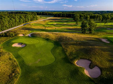 the-tradition-course-at-treetops-resort