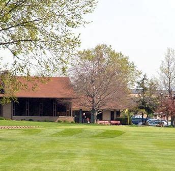 the-west-course-at-raisin-river-golf-club