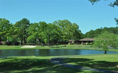 three-eagles-golf-course