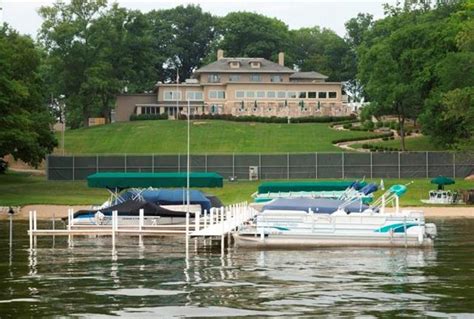 tippecanoe-lake-country-club