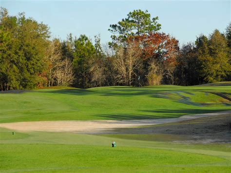 twisted-oaks-golf-club