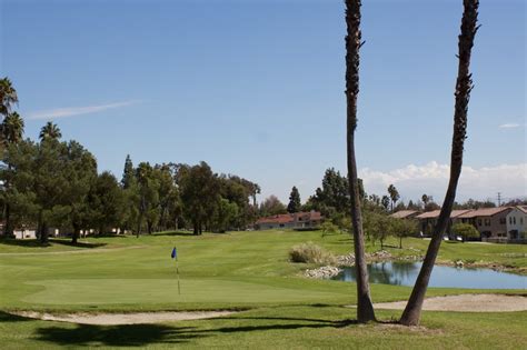 upland-hills-country-club