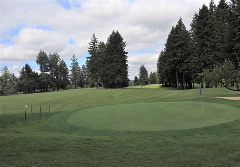 west-course-at-glendoveer-golf-course