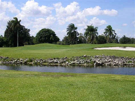 west-course-at-orangebrook-country-club