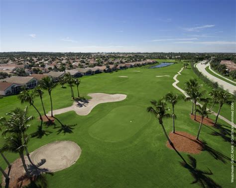 white-blue-course-at-boynton-beach-municipal-golf-course