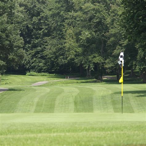 white-blue-course-at-eldorado-golf-course