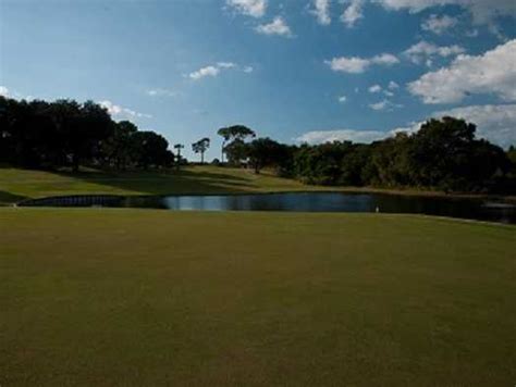 white-blue-course-at-highland-lakes-golf-course