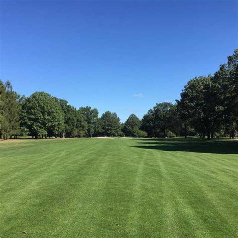 white-course-at-eisenhower-park-golf-course