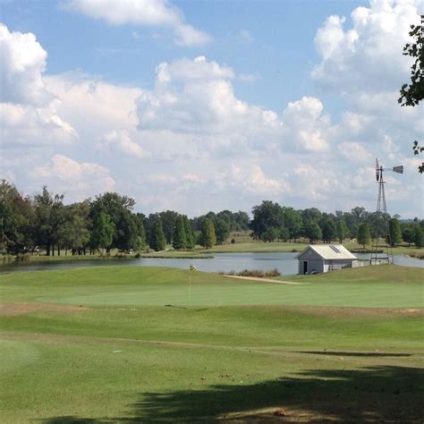 windmill-brook-course-at-bent-brook-golf-course