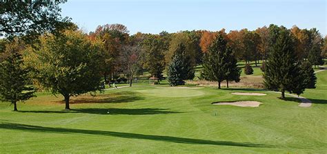 zollner-golf-course-at-tri-state-university