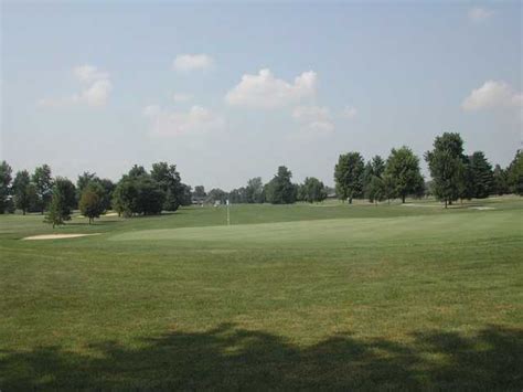 central-west-course-at-fox-prairie-golf-course