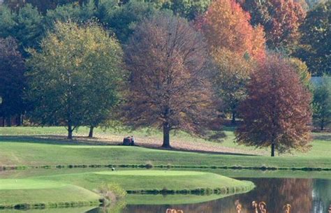 dogwood-redbud-course-at-roanoke-country-club