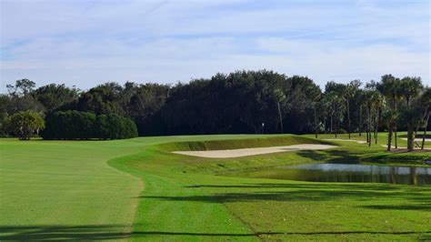 mountain-lake-golf-course