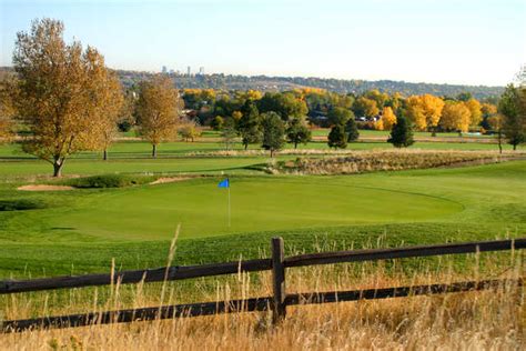 par-3-course-at-foothills-golf-course