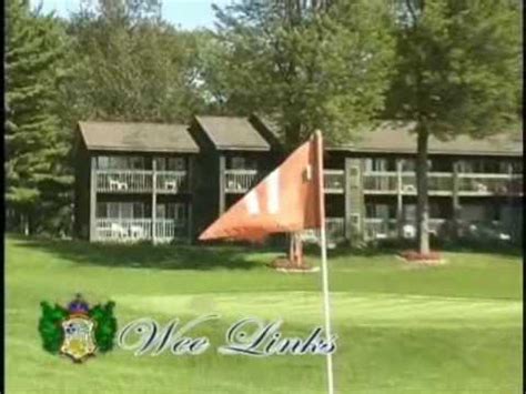 wee-links-par-3-course-at-lakewood-shores-resort